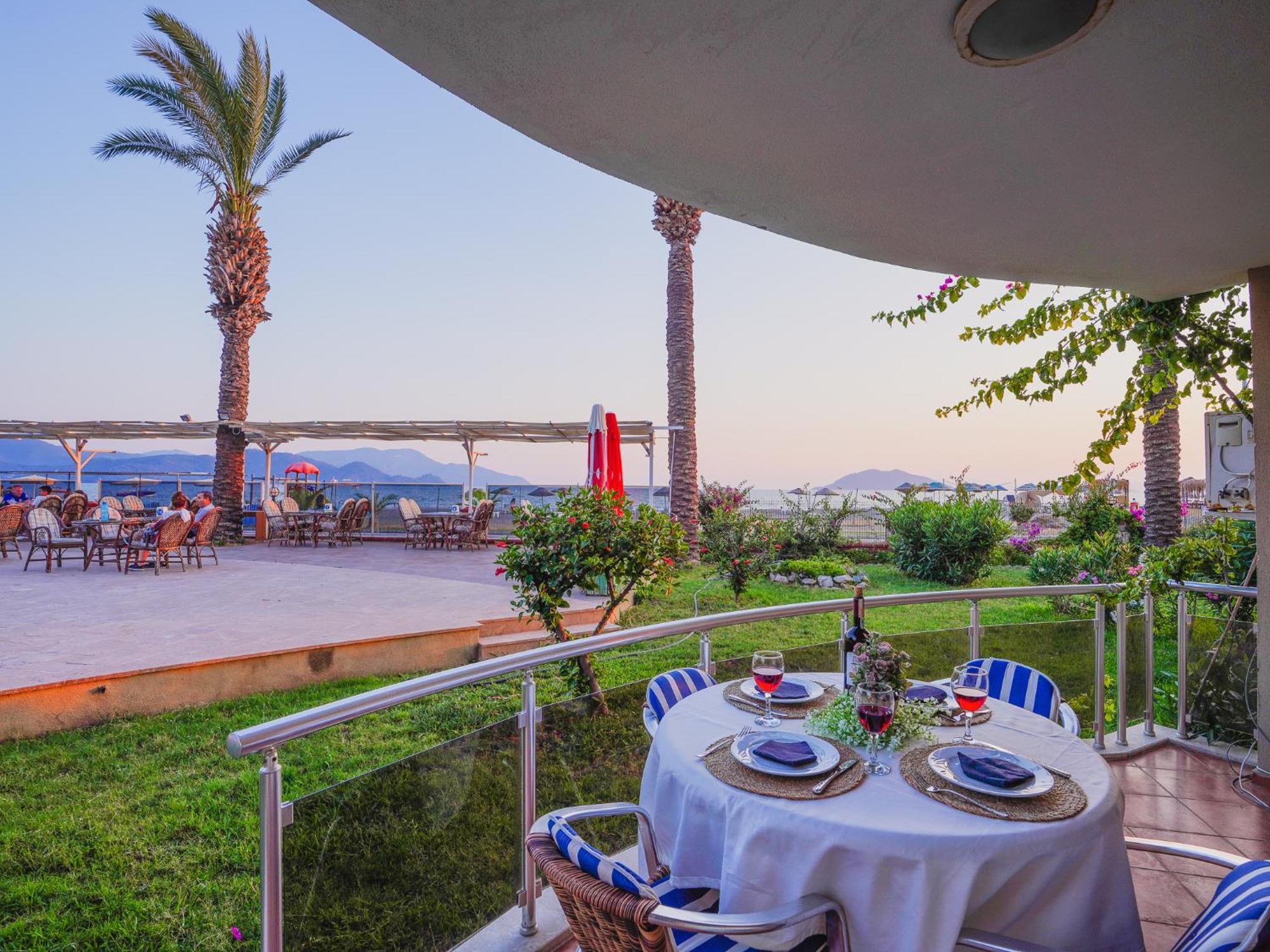 Sunset Beach Club Aqua Lettings Fethiye Kültér fotó